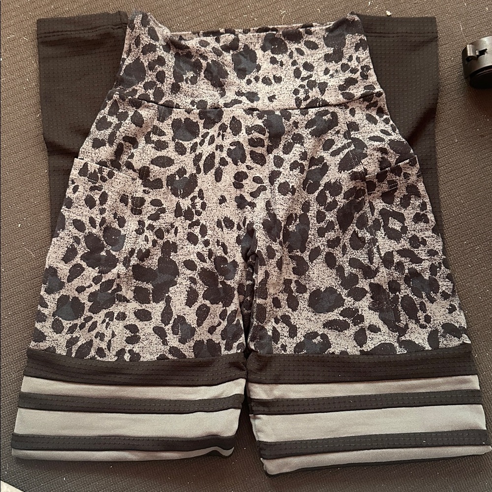 Leopard Scrunch Thigh Highs